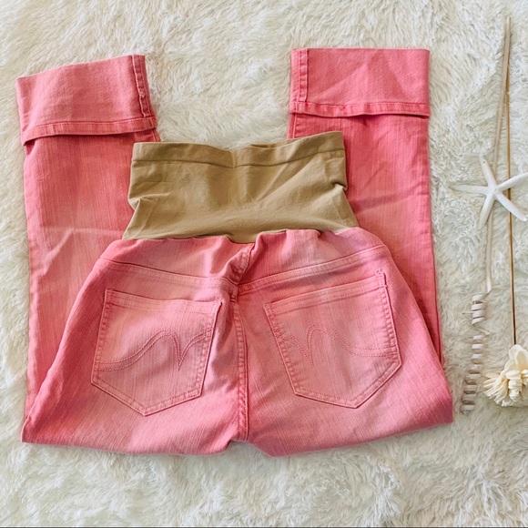 Motherhood Maternity Pink Crop Pants size Medium - Picture 3 of 6